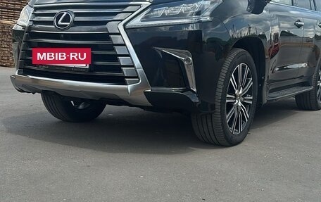 Lexus LX III, 2016 год, 7 350 000 рублей, 17 фотография