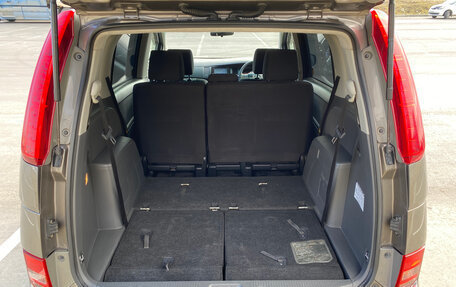 Toyota ISis I, 2010 год, 1 050 000 рублей, 21 фотография
