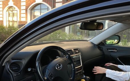 Lexus IS II рестайлинг 2, 2007 год, 1 495 000 рублей, 17 фотография