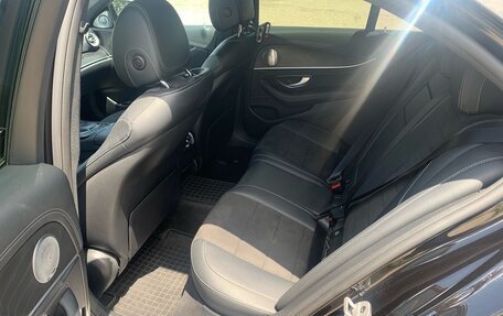 Mercedes-Benz E-Класс, 2020 год, 4 300 000 рублей, 17 фотография