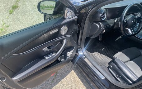 Mercedes-Benz E-Класс, 2020 год, 4 300 000 рублей, 19 фотография