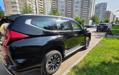 Mitsubishi Montero Sport, 2023 год, 5 050 000 рублей, 3 фотография