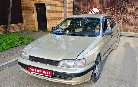Toyota Carina E, 1992 год, 140 000 рублей, 3 фотография