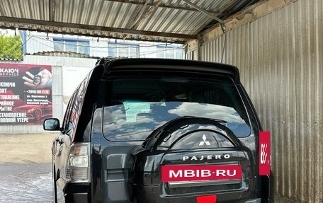 Mitsubishi Pajero IV, 2011 год, 1 500 000 рублей, 2 фотография