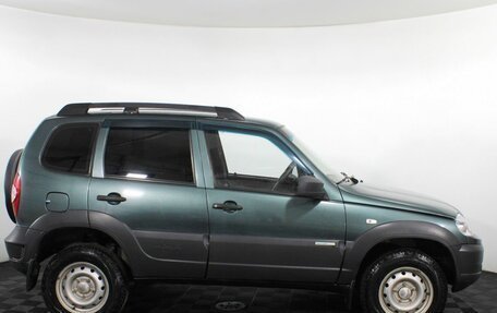 Chevrolet Niva I рестайлинг, 2015 год, 575 000 рублей, 4 фотография
