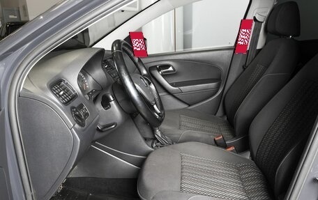 Volkswagen Polo VI (EU Market), 2016 год, 920 000 рублей, 11 фотография