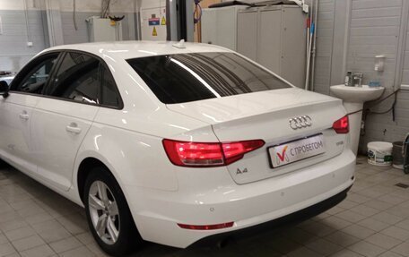 Audi A4, 2018 год, 2 530 000 рублей, 4 фотография