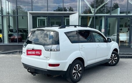 Mitsubishi Outlander III рестайлинг 3, 2011 год, 920 000 рублей, 5 фотография