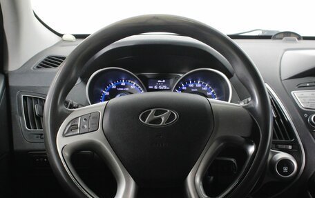 Hyundai ix35 I рестайлинг, 2012 год, 990 000 рублей, 16 фотография