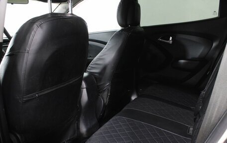 Hyundai ix35 I рестайлинг, 2012 год, 990 000 рублей, 18 фотография