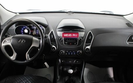 Hyundai ix35 I рестайлинг, 2012 год, 990 000 рублей, 14 фотография
