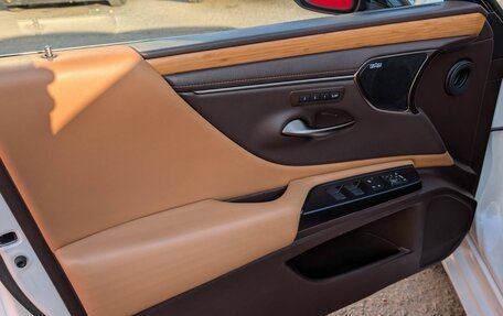 Lexus ES VII, 2019 год, 5 100 000 рублей, 12 фотография