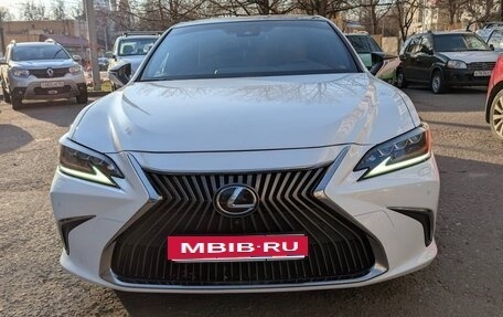 Lexus ES VII, 2019 год, 5 100 000 рублей, 2 фотография