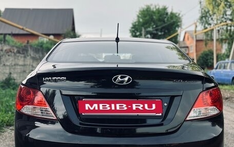 Hyundai Solaris II рестайлинг, 2011 год, 850 000 рублей, 4 фотография