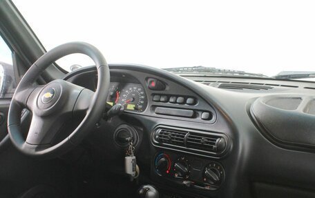 Chevrolet Niva I рестайлинг, 2015 год, 585 000 рублей, 11 фотография