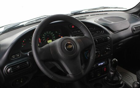 Chevrolet Niva I рестайлинг, 2015 год, 585 000 рублей, 15 фотография