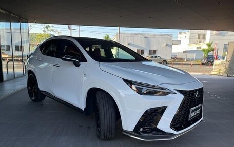 Lexus NX, 2023 год, 5 695 000 рублей, 3 фотография
