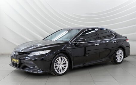 Toyota Camry, 2018 год, 2 948 000 рублей, 3 фотография