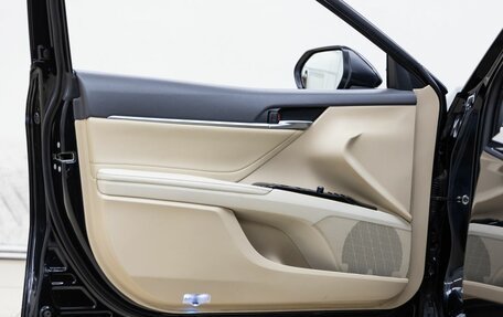 Toyota Camry, 2018 год, 2 948 000 рублей, 13 фотография