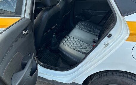 Hyundai Solaris II рестайлинг, 2018 год, 875 000 рублей, 18 фотография