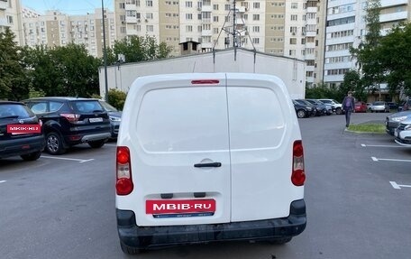 Peugeot Partner II рестайлинг 2, 2011 год, 470 000 рублей, 5 фотография