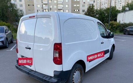 Peugeot Partner II рестайлинг 2, 2011 год, 470 000 рублей, 4 фотография