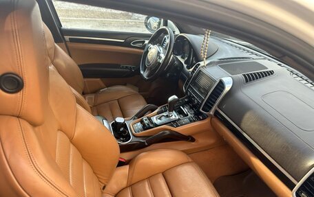 Porsche Cayenne III, 2010 год, 2 000 000 рублей, 9 фотография