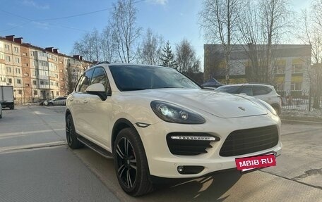 Porsche Cayenne III, 2010 год, 2 000 000 рублей, 7 фотография