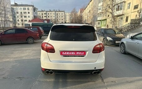 Porsche Cayenne III, 2010 год, 2 000 000 рублей, 10 фотография