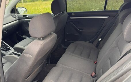 Volkswagen Golf V, 2004 год, 245 000 рублей, 6 фотография