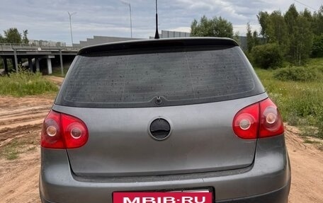 Volkswagen Golf V, 2004 год, 245 000 рублей, 3 фотография