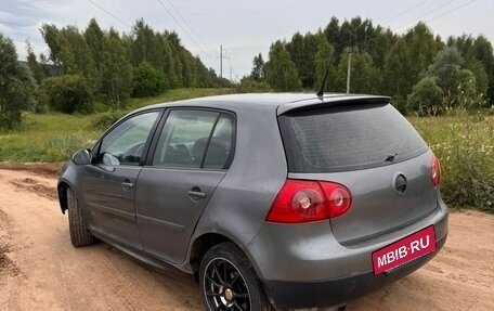 Volkswagen Golf V, 2004 год, 245 000 рублей, 4 фотография