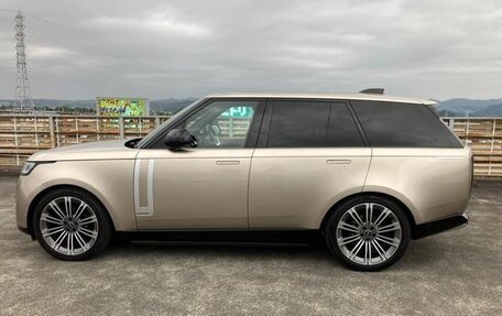 Land Rover Range Rover IV рестайлинг, 2023 год, 12 825 000 рублей, 4 фотография