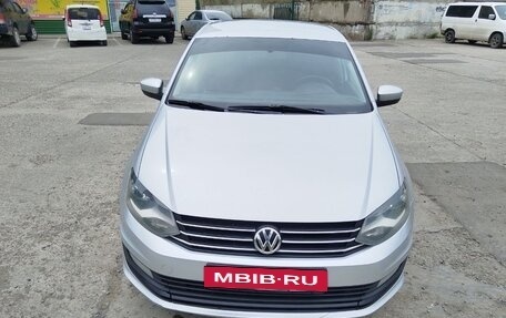 Volkswagen Polo VI (EU Market), 2016 год, 950 000 рублей, 2 фотография