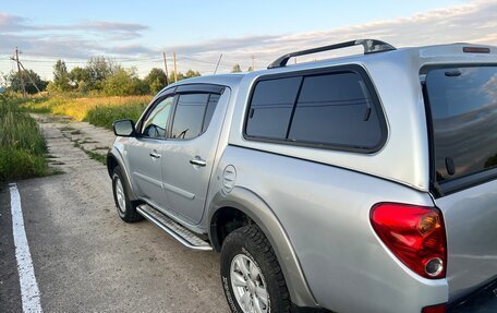 Mitsubishi L200 IV рестайлинг, 2012 год, 1 750 000 рублей, 4 фотография
