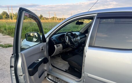 Mitsubishi L200 IV рестайлинг, 2012 год, 1 750 000 рублей, 5 фотография