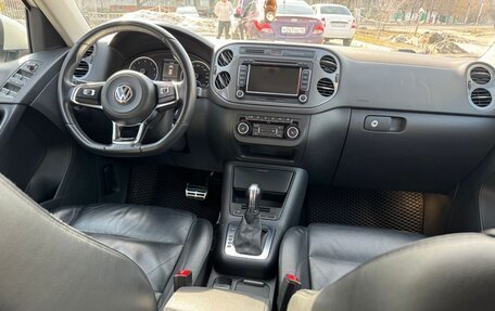 Volkswagen Tiguan I, 2012 год, 1 680 000 рублей, 2 фотография
