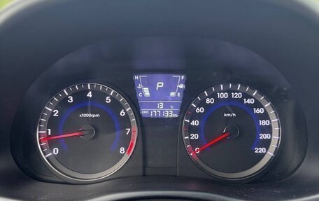 Hyundai Solaris II рестайлинг, 2013 год, 715 000 рублей, 10 фотография