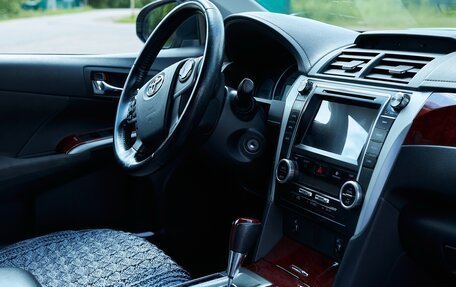 Toyota Camry, 2013 год, 1 600 000 рублей, 7 фотография
