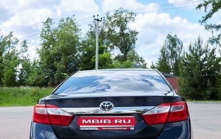 Toyota Camry, 2013 год, 1 600 000 рублей, 5 фотография