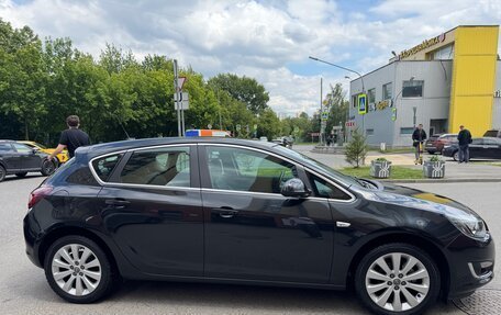 Opel Astra J, 2014 год, 1 250 000 рублей, 4 фотография