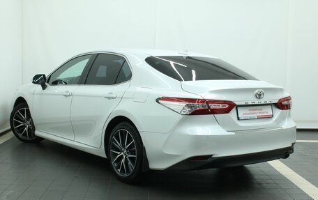 Toyota Camry, 2021 год, 3 193 000 рублей, 11 фотография