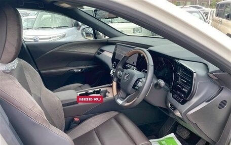 Lexus RX IV рестайлинг, 2023 год, 6 730 000 рублей, 12 фотография