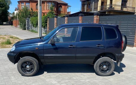 Chevrolet Niva I рестайлинг, 2005 год, 280 000 рублей, 2 фотография