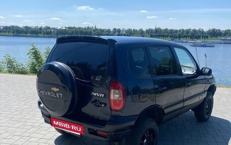 Chevrolet Niva I рестайлинг, 2005 год, 280 000 рублей, 5 фотография