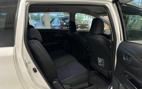 Toyota Wish II, 2015 год, 1 499 000 рублей, 18 фотография