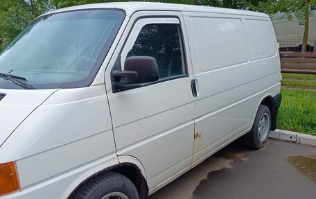 Volkswagen Transporter T4, 1995 год, 600 000 рублей, 2 фотография