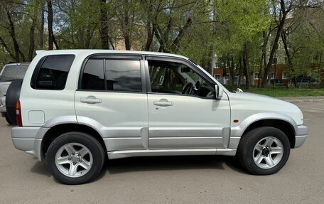 Suzuki Escudo III, 2001 год, 725 000 рублей, 1 фотография