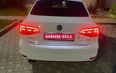 Volkswagen Jetta VI, 2017 год, 1 270 000 рублей, 1 фотография