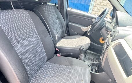 Renault Logan I, 2011 год, 570 000 рублей, 13 фотография